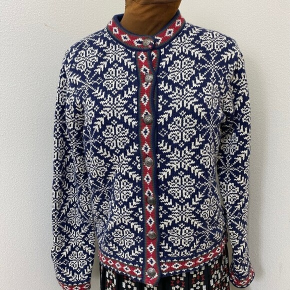 LL BEAN BEAUTIFUL HOLIDAY Nordic Blue White Snowflake Cardigan Sweater Size S - Picture 1 of 5